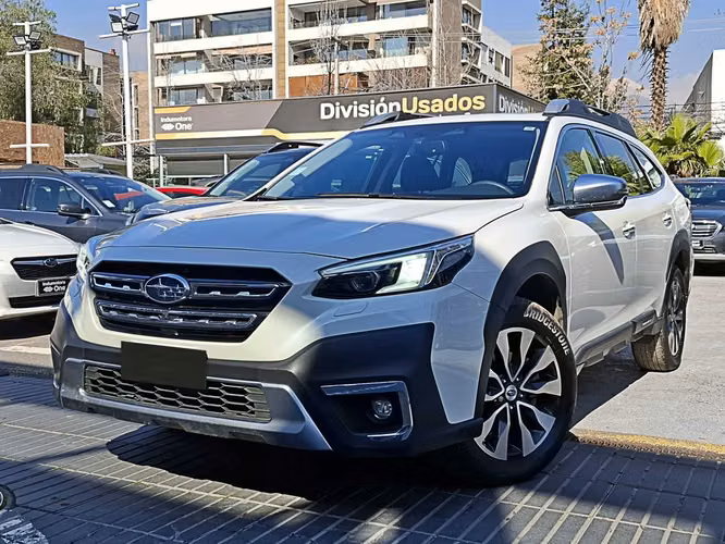 SUBARU OUTBACK 2023