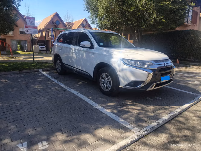 Mitsubishi Outlander 2019 - Único Dueño