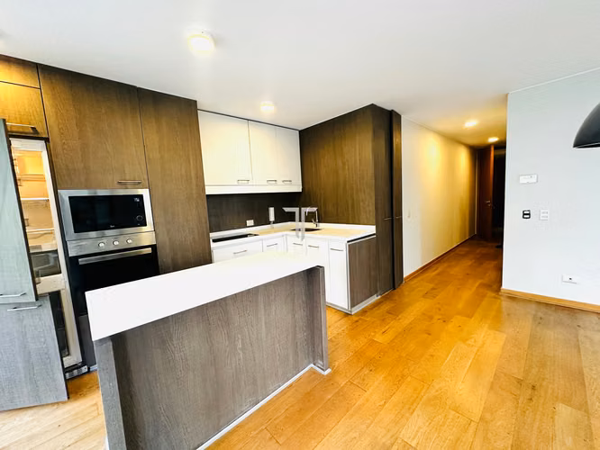 Departamento en venta c/ estacionamiento en Barrio El Golf - Imagen 11