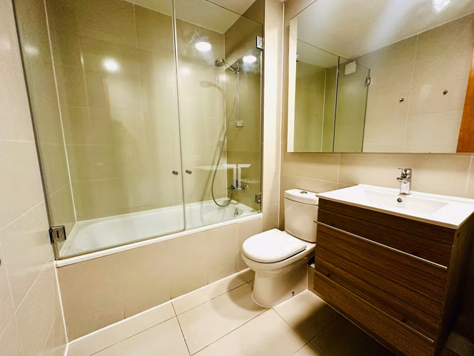 Departamento en venta c/ estacionamiento en Barrio El Golf