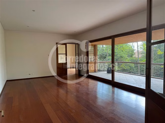 Departamento en venta de 6 dorm. en Las Condes
