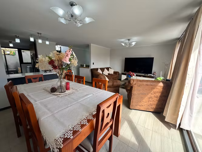 Se Vende Estupendo TOWNHOUSES (Lomas de San andrés)
