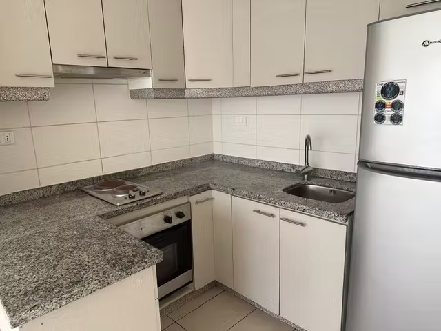 Se vende Excelente Dpto 1D (Lomas de San Sebastián)