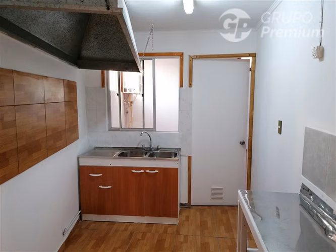 Casa en arriendo de 2 dorm. en Chépica
