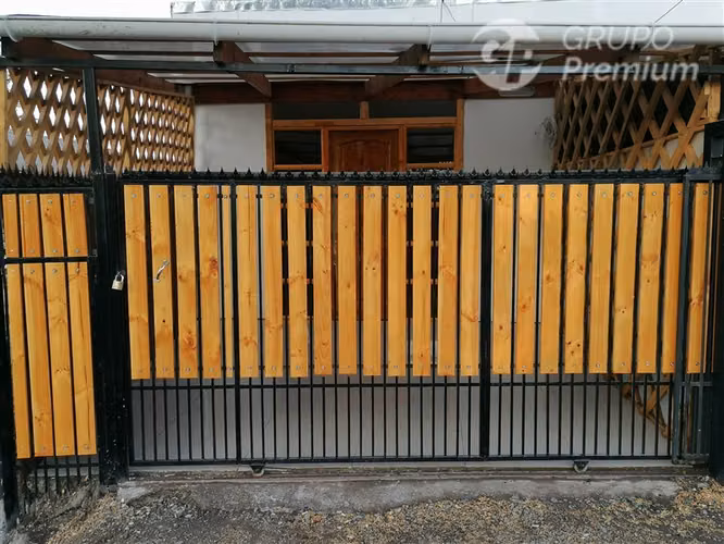 Casa en arriendo de 2 dorm. en Chépica