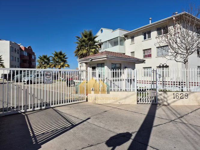 Se vende departamento, la Serena