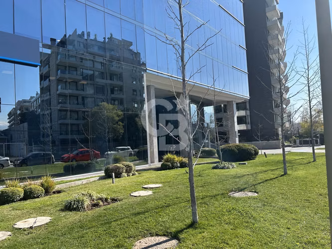 Oficina Planta Libre sector Alto Las Condes - Las Condes