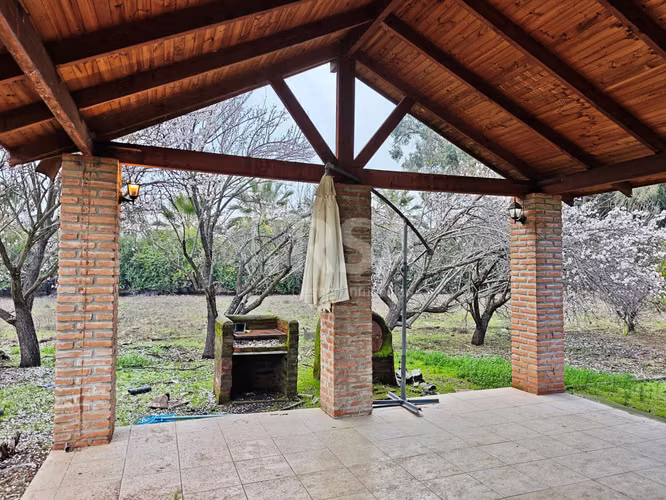 Casa en Gran Parcela, cercana a Panamericana (179803)