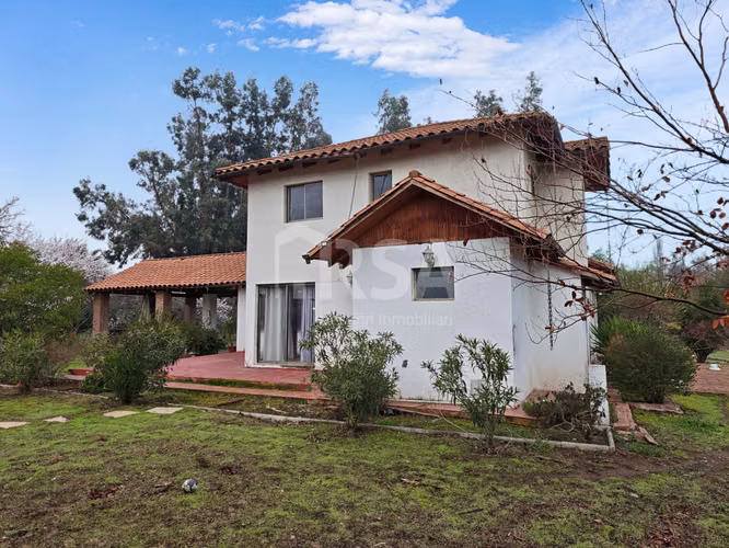 Casa en Gran Parcela, cercana a Panamericana (179803)