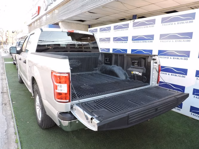 FORD F-150 XLT 3.3  2020 - Imagen 19