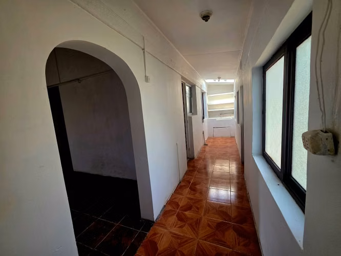 Vendo casa a pasos del Hospital - Imagen 10