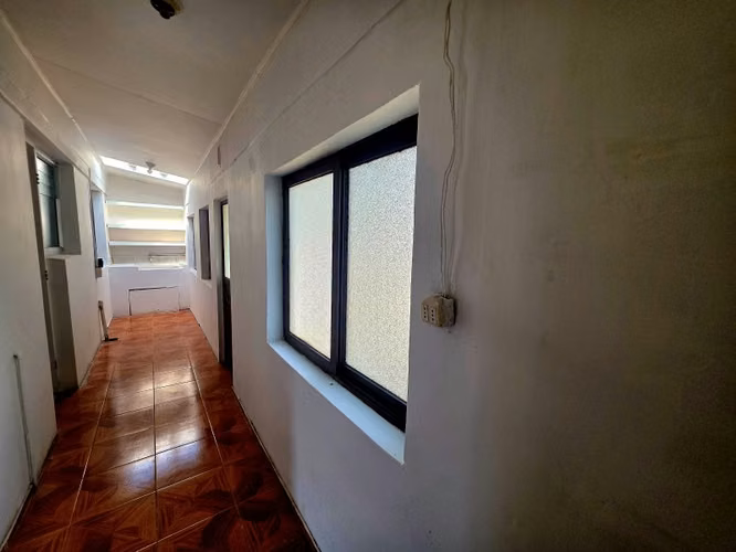 Vendo casa a pasos del Hospital - Imagen 9