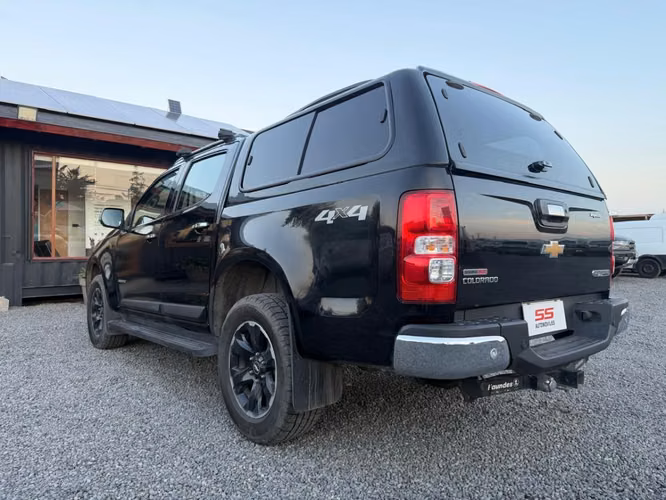 CHEVROLET COLORADO HIGH COUNTRY 2.8 4X4 AT 2023 - Imagen 9