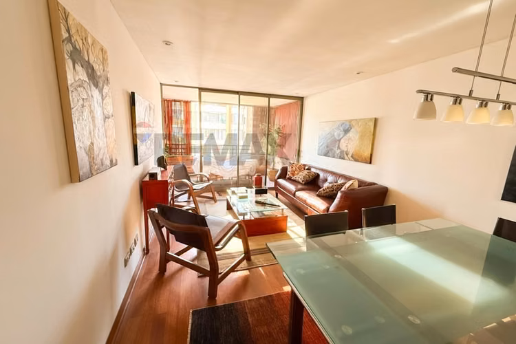 "vive en lujo: departamento en las condes"