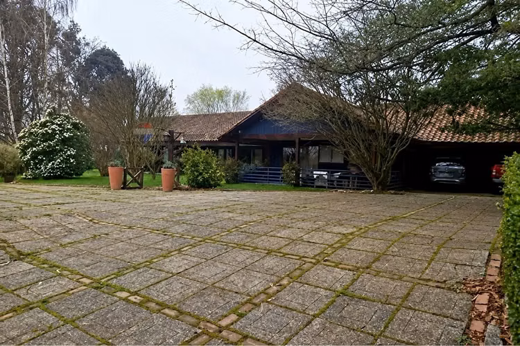 Casa de campo en linares: oasis de tranquilidad