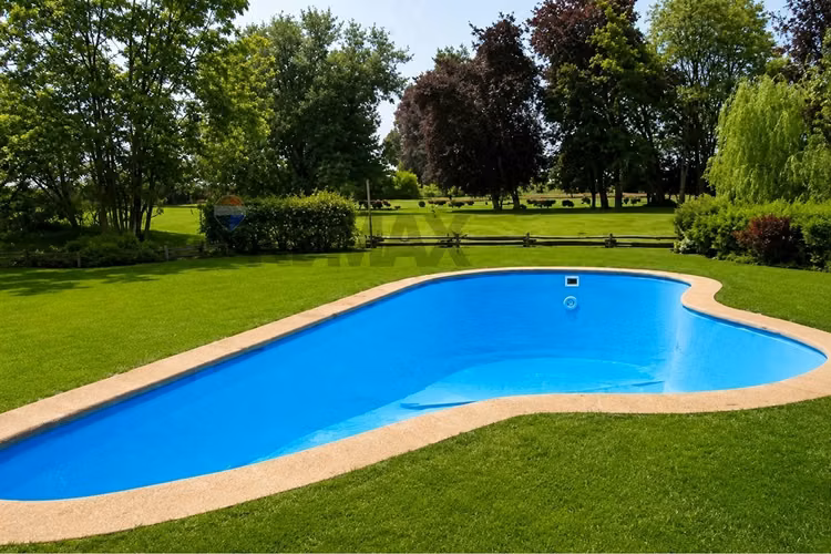 Casa de campo en linares: oasis de tranquilidad