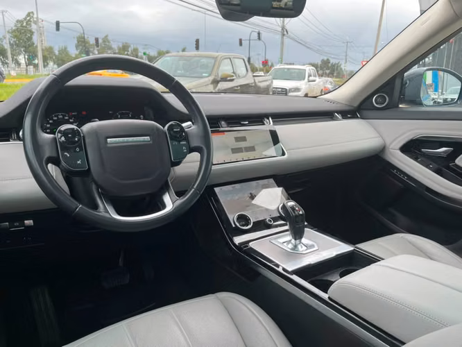LAND ROVER RANGE ROVER EVOQUE 2.0  2021