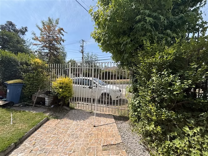 CASA Unico Dueño, Sin Deuda,3D 2B 3E. G de Alderete 2213 la Florida