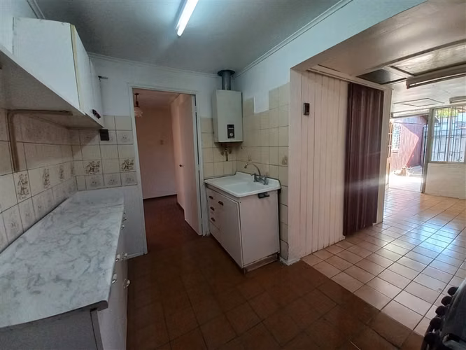 CASA Avenida sur con los Diamantes La Fortuna