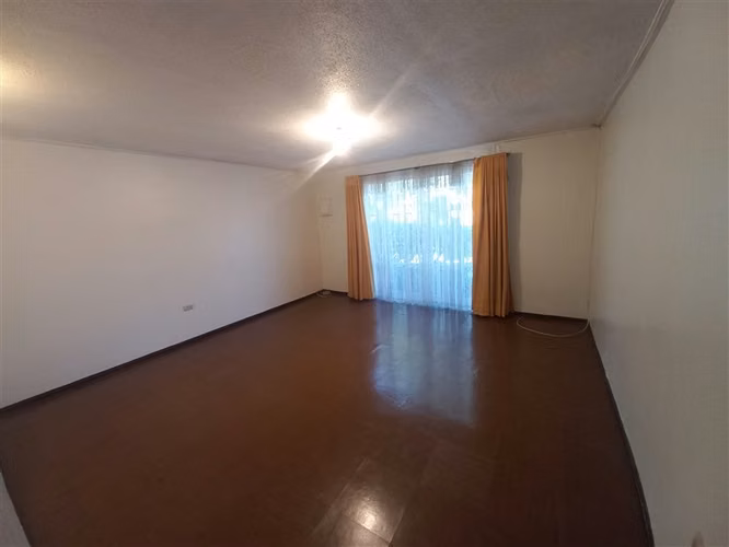 CASA Avenida sur con los Diamantes La Fortuna