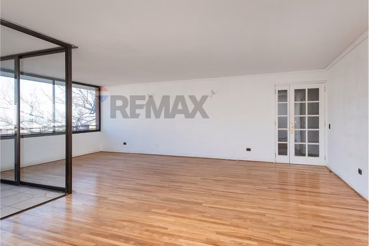 140 mts2/gran terraza/3 estac. raúl labbe