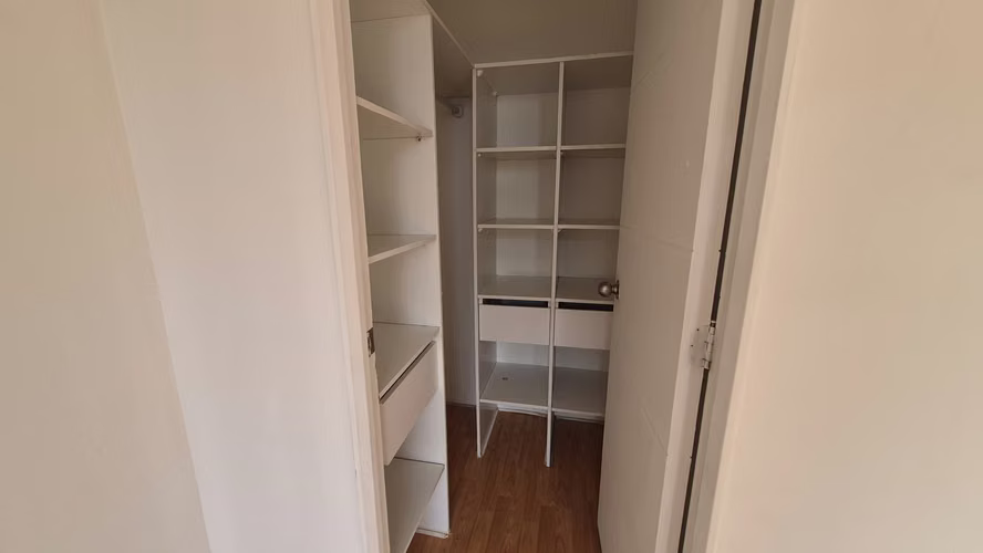 HERMOSO DEPARTAMENTO MARIPOSA EN METRO VICENTE VALDES - Imagen 11