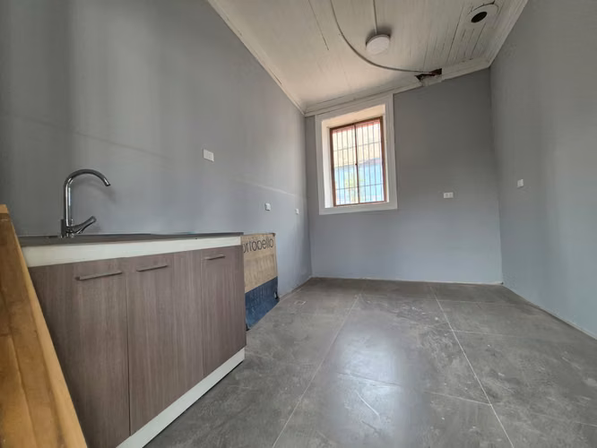 CASA COMERCIAL OFICINAS, COCINERAS, CENTRO DE TALLERES - Imagen 12