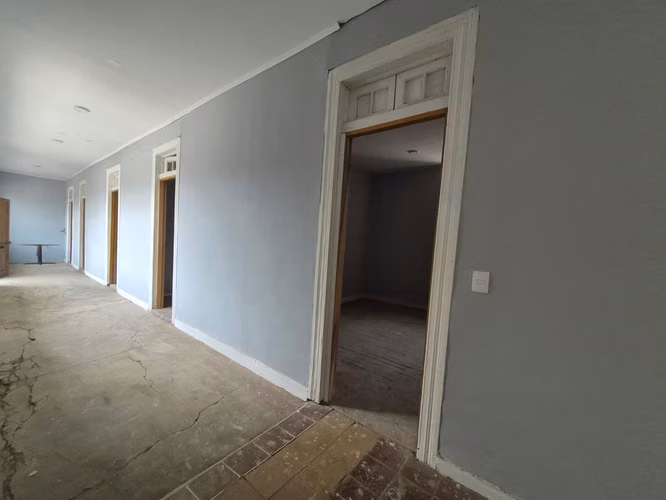 CASA COMERCIAL OFICINAS, COCINERAS, CENTRO DE TALLERES - Imagen 9