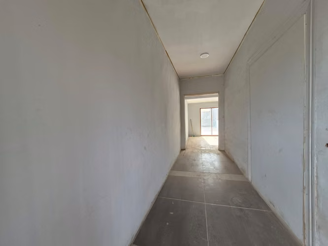 CASA COMERCIAL OFICINAS, COCINERAS, CENTRO DE TALLERES - Imagen 4