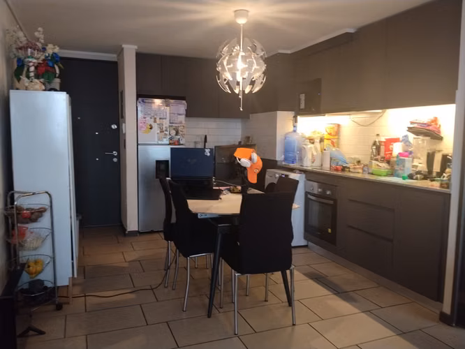 ARRIENDO EN METRO LA CISTERNA 3D 2B EST Y BODEGA
