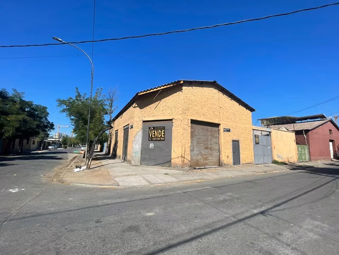 “Casa esquina en Cerrillos con gran Bidega” (179819)