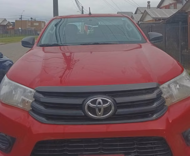 Vendo camioneta Toyota Hilux 4x4 2019