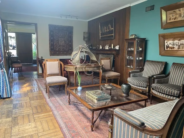 Casa en venta de 6 dorm. en Vitacura