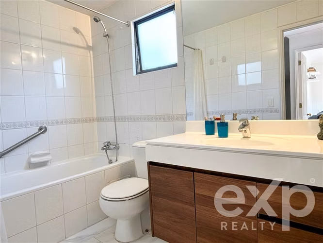 Casa en venta de 5 dorm. en Las Condes - Imagen 23