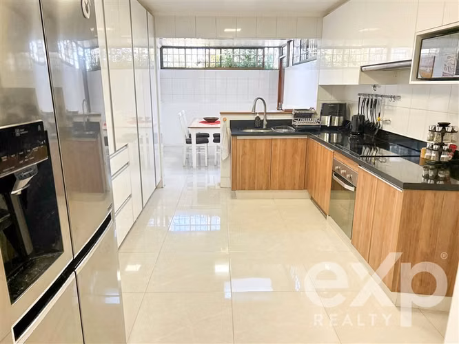 Casa en venta de 5 dorm. en Las Condes - Imagen 12