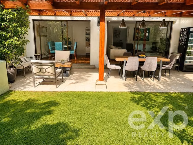 Casa en venta de 5 dorm. en Las Condes - Imagen 7