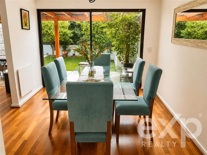 Casa en venta de 5 dorm. en Las Condes - Imagen 5