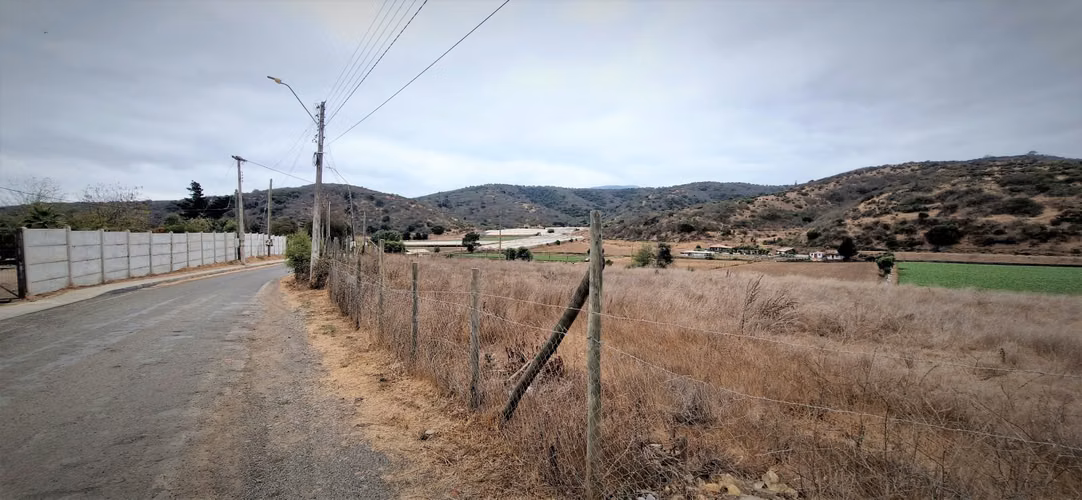 En venta parcela de 7.500 m2., en El Huape, Manzanar, Quillota. 100 M$.