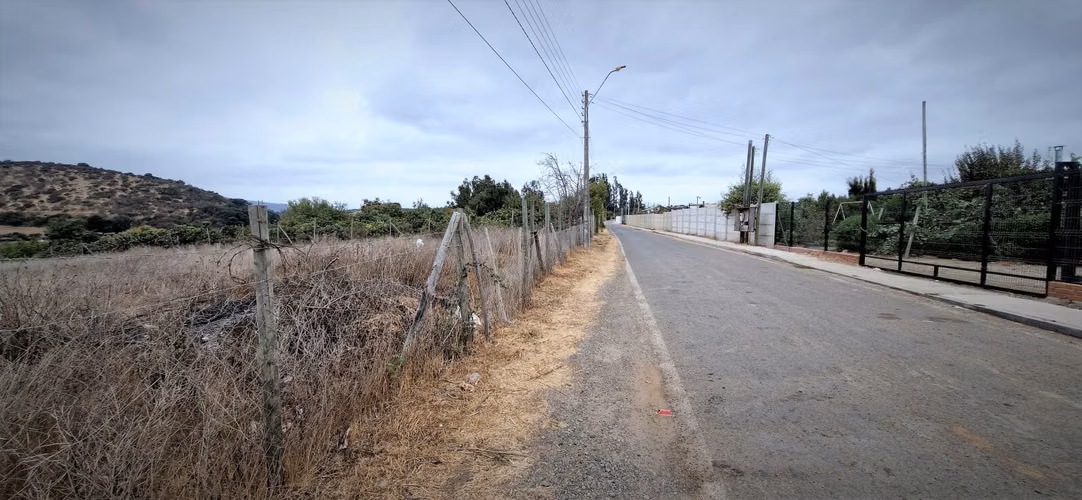 En venta parcela de 7.500 m2., en El Huape, Manzanar, Quillota. 100 M$.