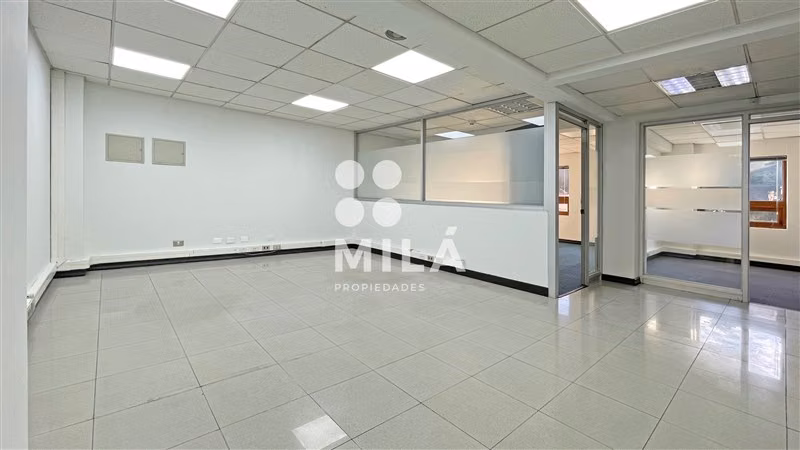Oficina arriendo centro de Puerto Montt. 140m2