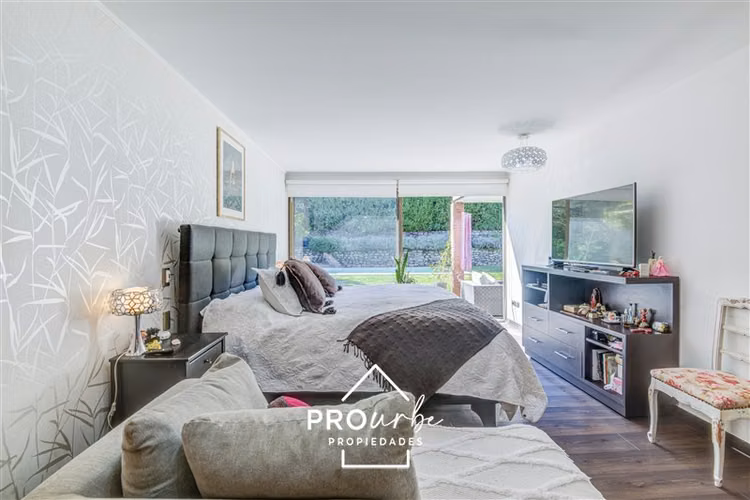 Casa en venta de 6 dorm. en Peñalolén