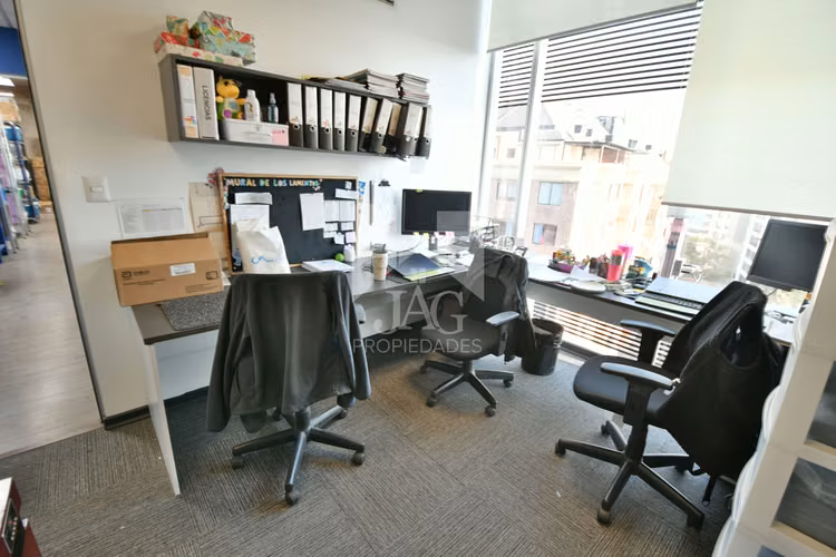 ARRIENDO OFICINA 3PRIV 1 PLANTALIBRE 2B METRO DOMINICOS - Imagen 6