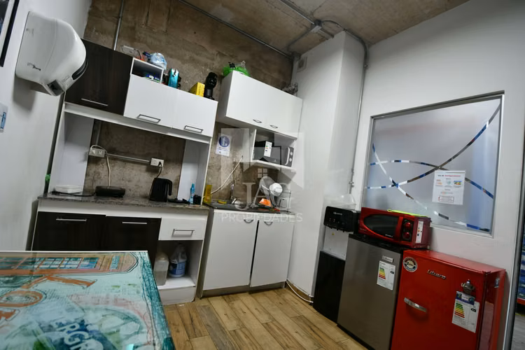 ARRIENDO OFICINA 3PRIV 1 PLANTALIBRE 2B METRO DOMINICOS - Imagen 9