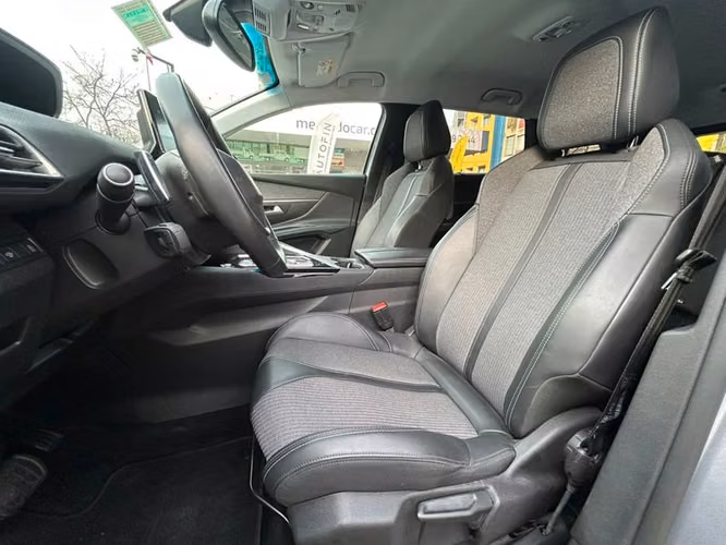 PEUGEOT 5008 ALLURE PACK THP 165 EAT6 - 2023 | 4285