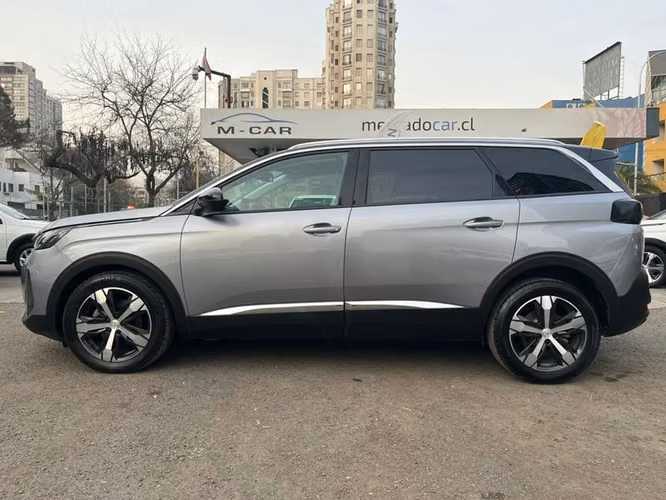 PEUGEOT 5008 ALLURE PACK THP 165 EAT6 - 2023 | 4285