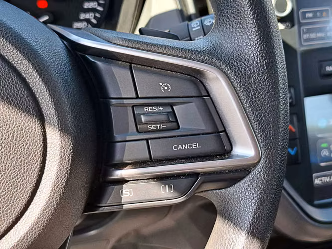 SUBARU CROSSTREK 2024