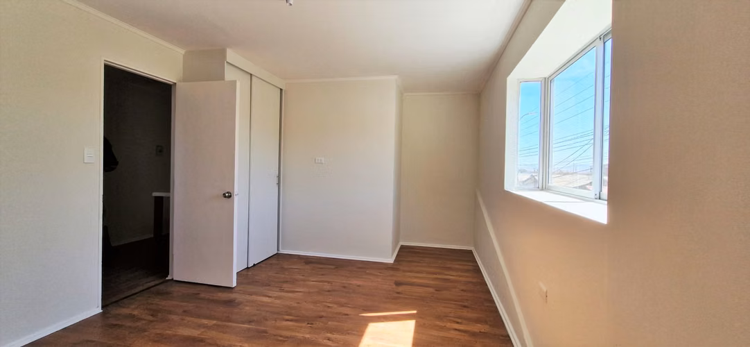 Venta de casa de cuatro dormitorios, en El Sendero, Quillota.  122 M$.
