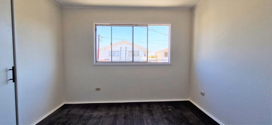 Venta de casa de tres dormitorios, dos baños en parad 6, Quillota.  98 M$.