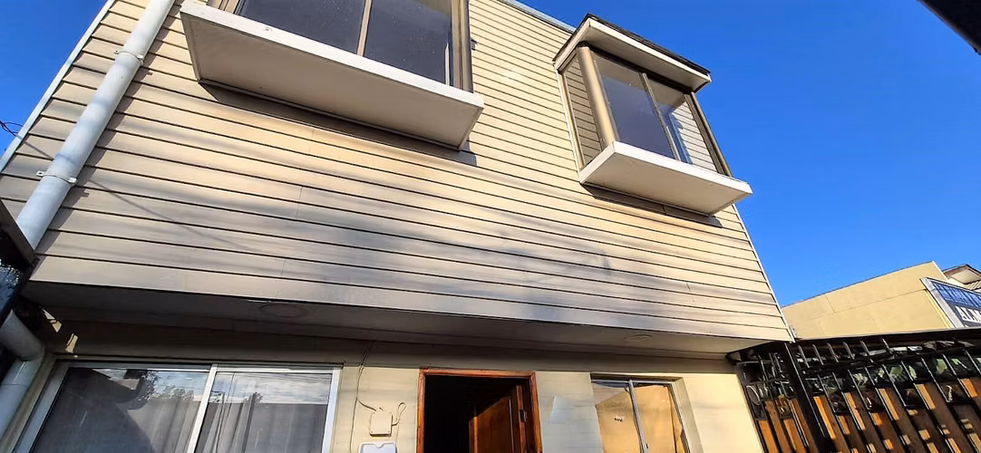 Venta de amplia casa recién remodelada, 4 dormitorios, en Limache. 68 M$