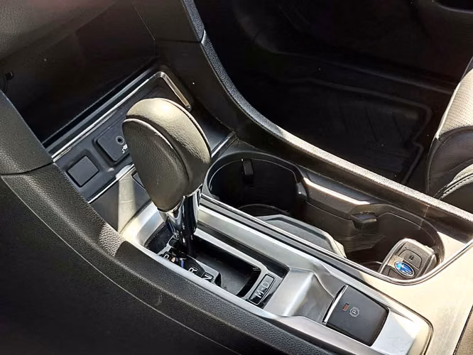 SUBARU EVOLTIS 2024
